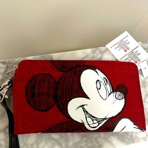 Mickey Mouse Sketch Wristlet & Cross Body Wallet – Walt Disney World
